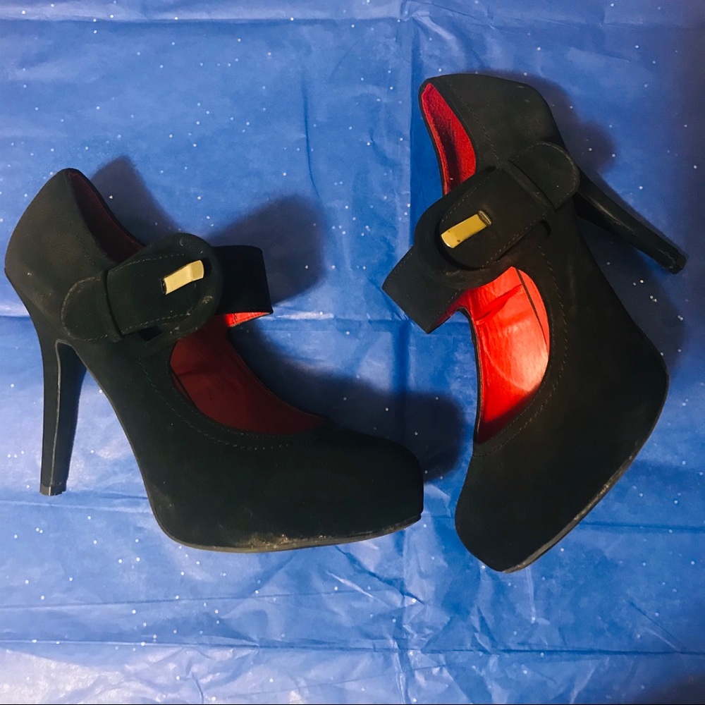 🦋Black Heels